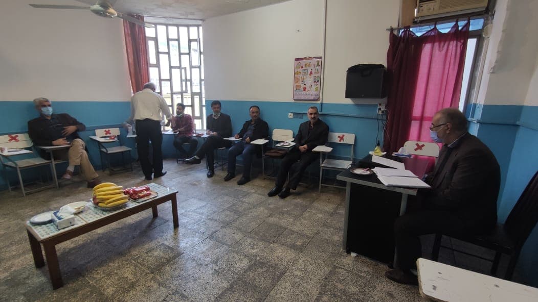 نشست با جمعی از دبیران 