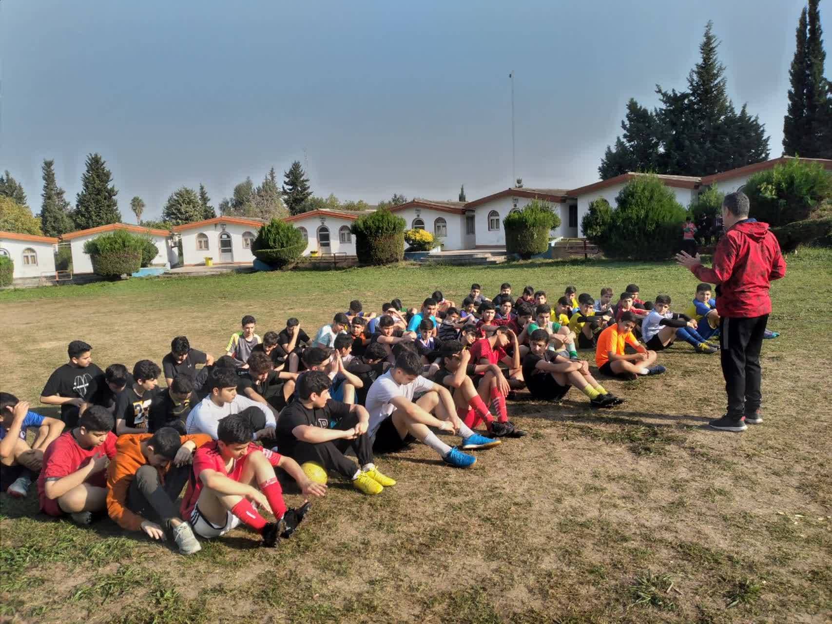 گزارش تصویری از آزمون نوبت اول سال تحصیلی (1403-1402)