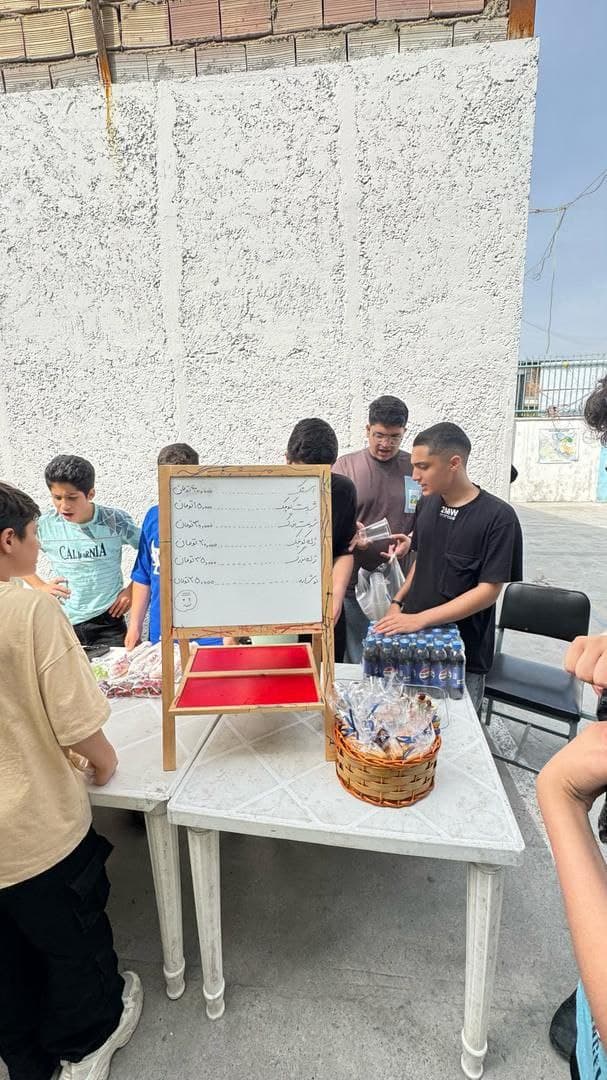 بازارچه کسب و کار دانشآموزان اردیبهشت ۱۴۰۴